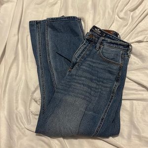 Curvy Ultra High-Rise Mom Jeans